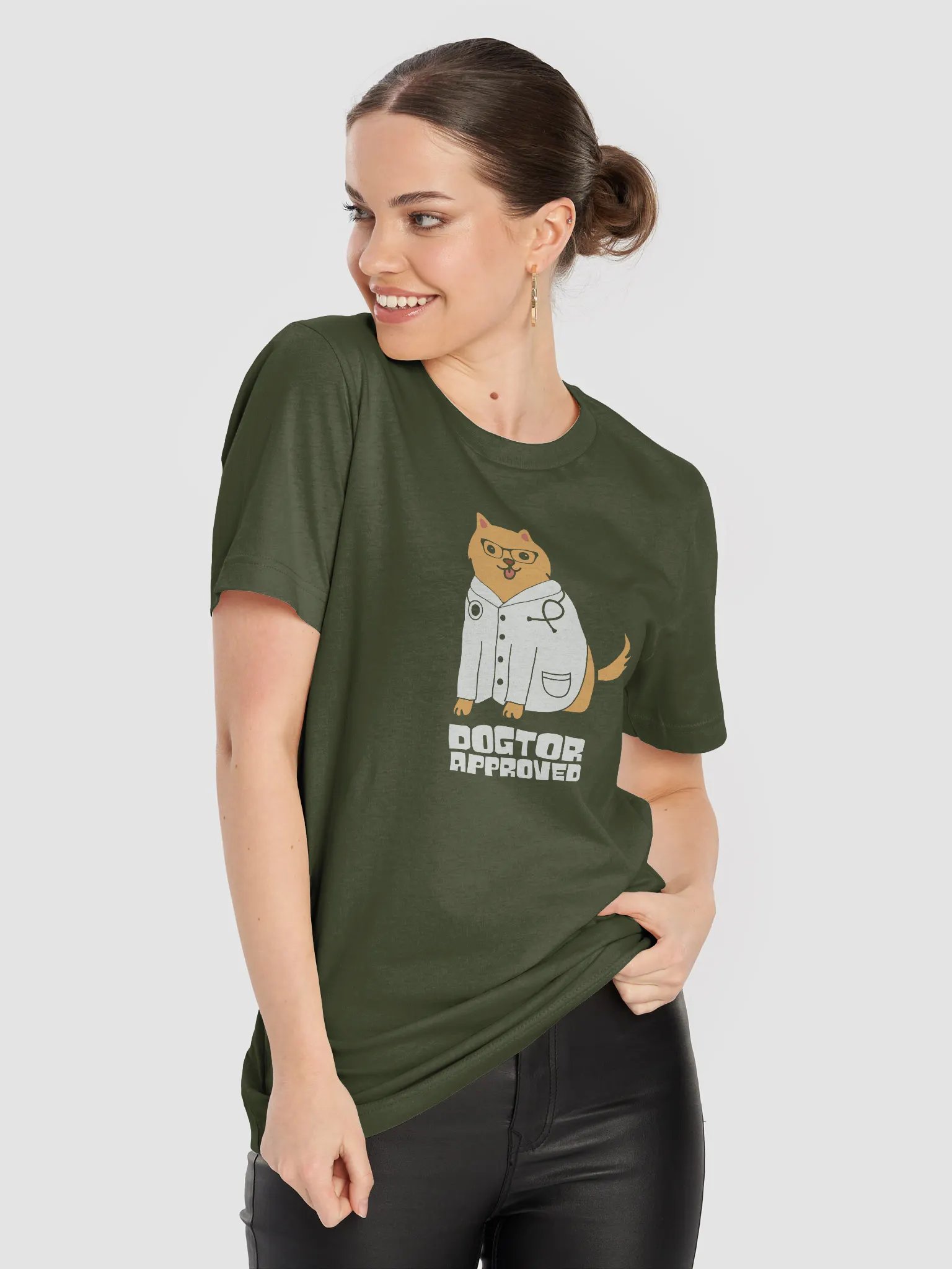 "Dogtor aporobed " t-shirt product image (2)