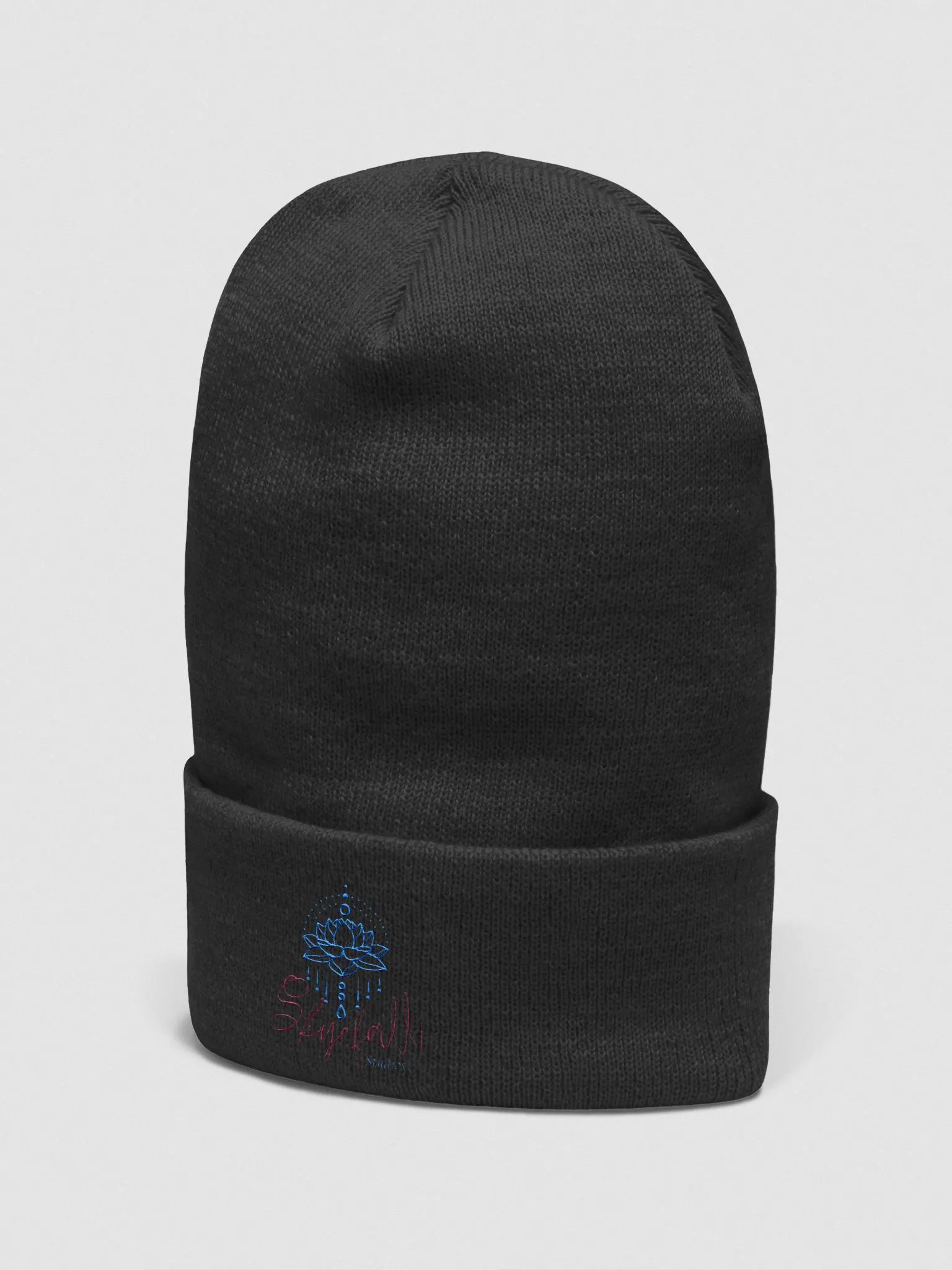 Beanie product image (7)