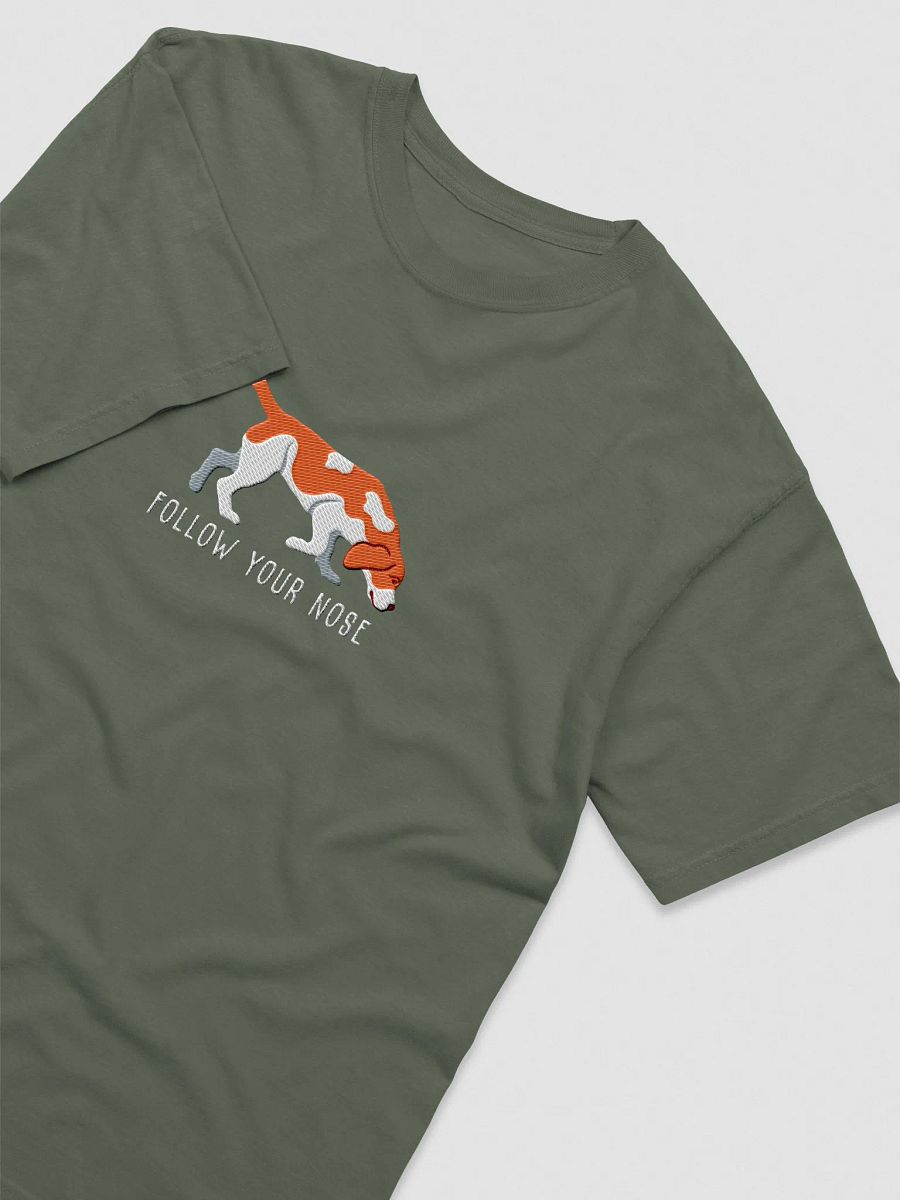 Follow Your Nose T-Shirt(Embroidered) of a Beagle(Red) product image (11)
