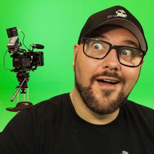 You might not agree with me but Greenscreens are the worst to deal with!

Check out this YouTube Video I made about it: https...