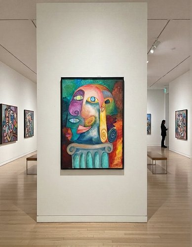 Become a walking gallery! EYES Hoodie with be next up in the Private Collection! 👩🏼‍🎨🖼️

💧Soon 

🔴 Click The Gift Shop to Dis...