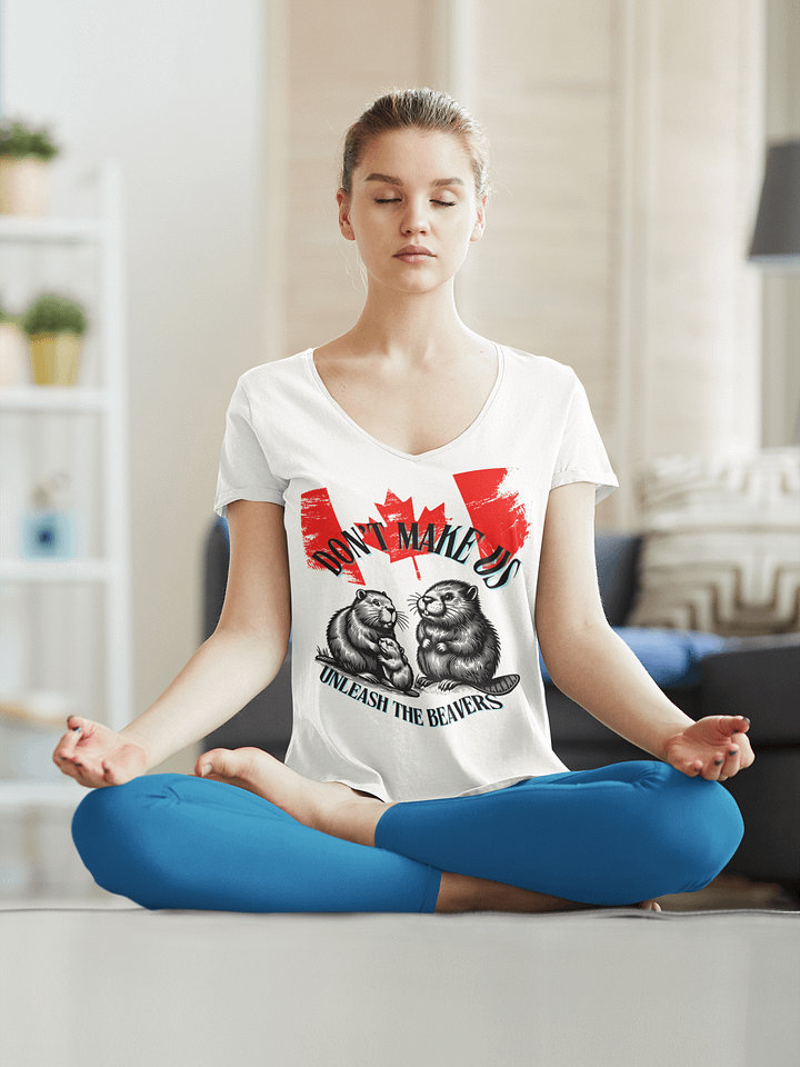 Canadian Flag Maple Leaf V-Neck Tee product image (7)