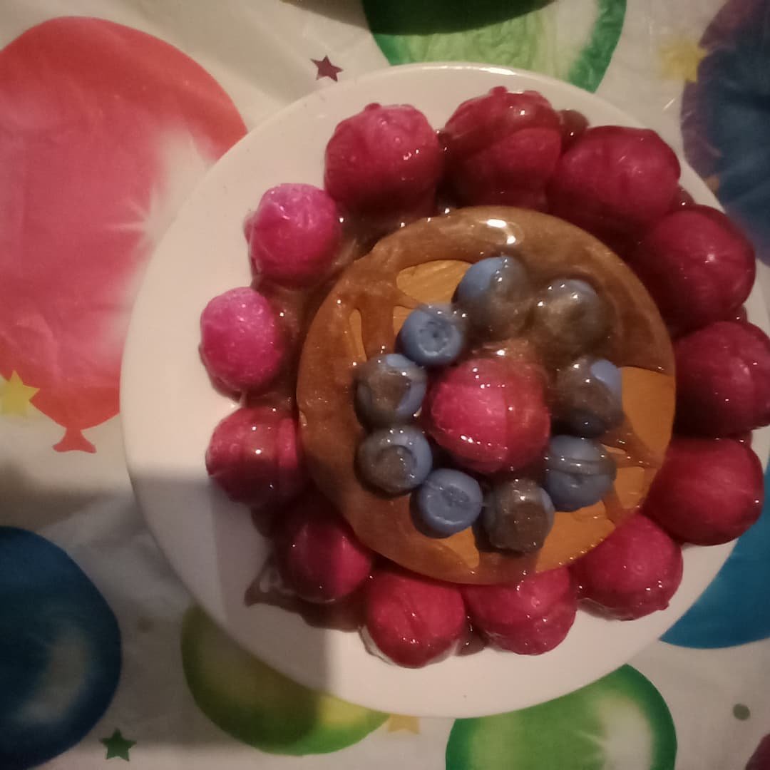 Pancake & Waffle Berry Maple Syrup Centerpieces. product image (1)
