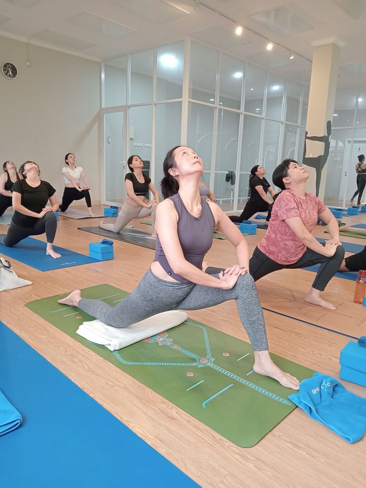 Empower & Energize: 50-Minute Strength-Building Yoga Flow | Level ★★ product image (2)