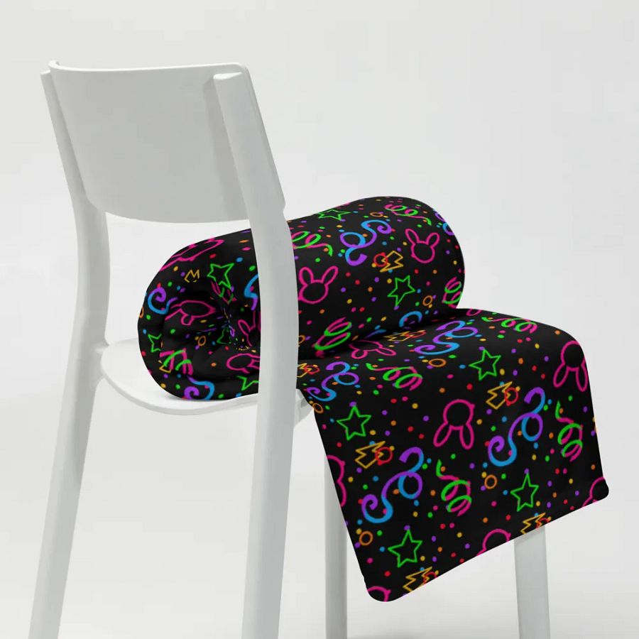 Arcade Bun Throw Blanket product image (20)