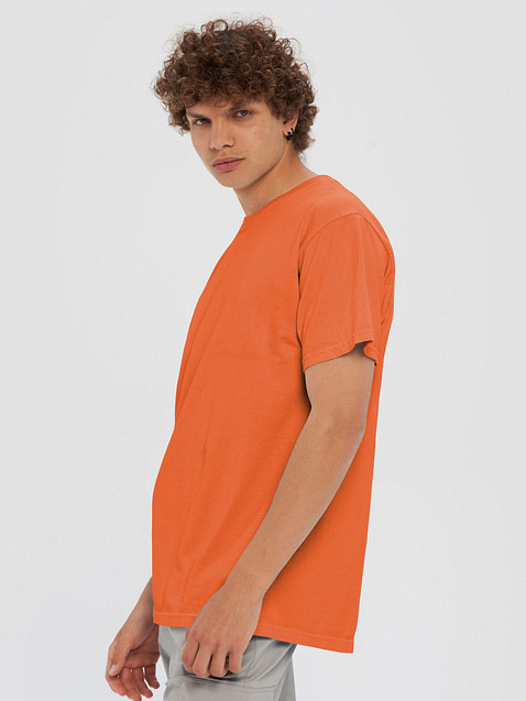 Photo showing Comfort Colors Garment-Dyed Heavyweight T-Shirt