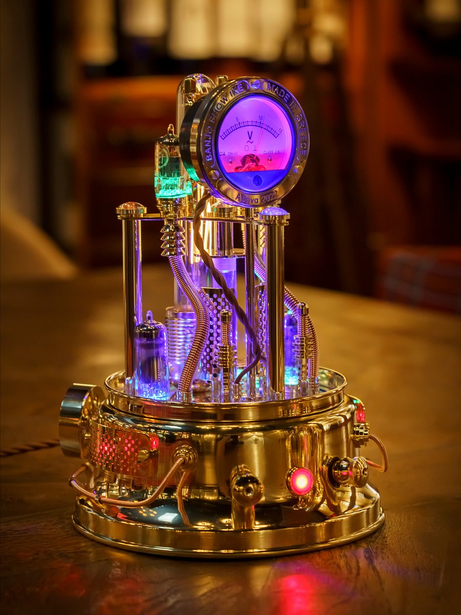 Steampunk Lamp Nikola product image (5)