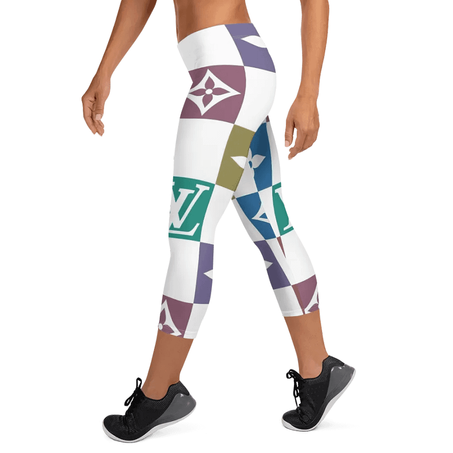 Capri Leggings – Luxury Logo Print for Sophisticated & High-End Style product image (8)