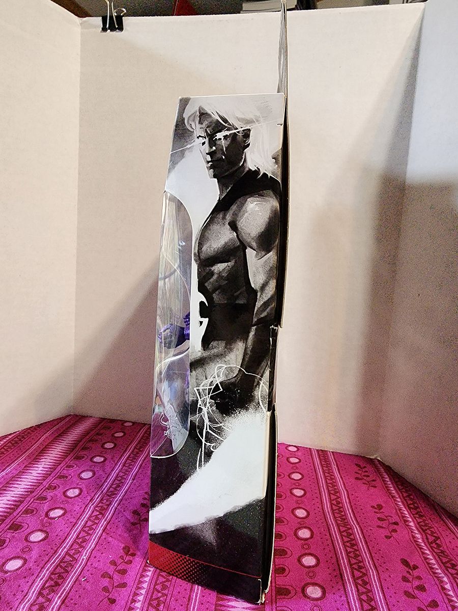 Machine Man Marvel Legends Build-A-Figure - New in Box product image (3)