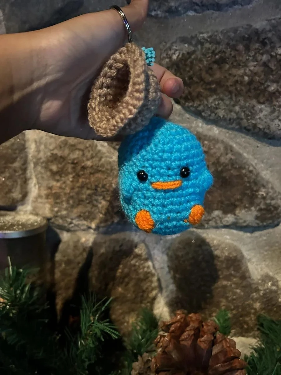 Durable Crochet Platypus-Inspired Keychain - 100% Acrylic Yarn Craft (Pre-Order) product image (2)
