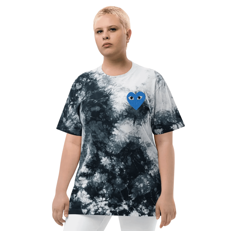 Lonely Heart Tie Die product image (72)
