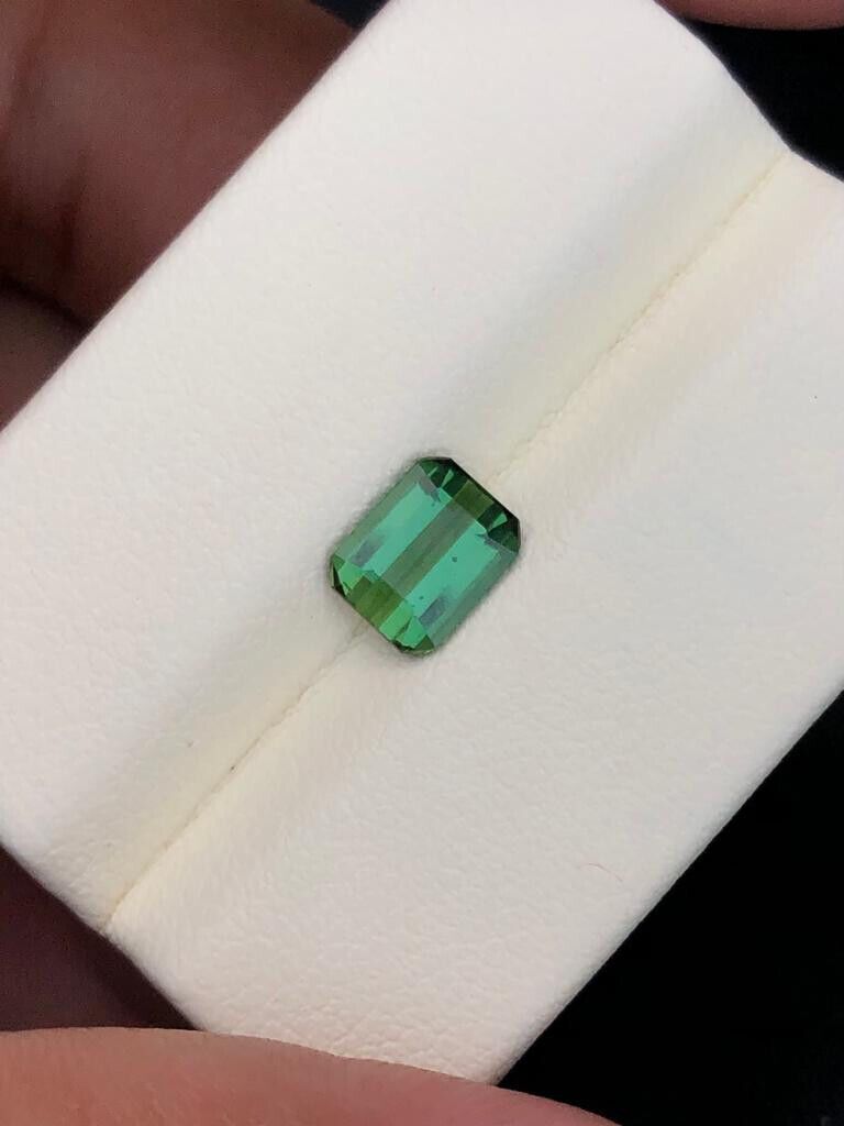 TOURMALINE EMERALD CUT GREEN COLOR STONE FOR RING, JEWELRY & GIFTS, 1.40 CARAT product image (5)