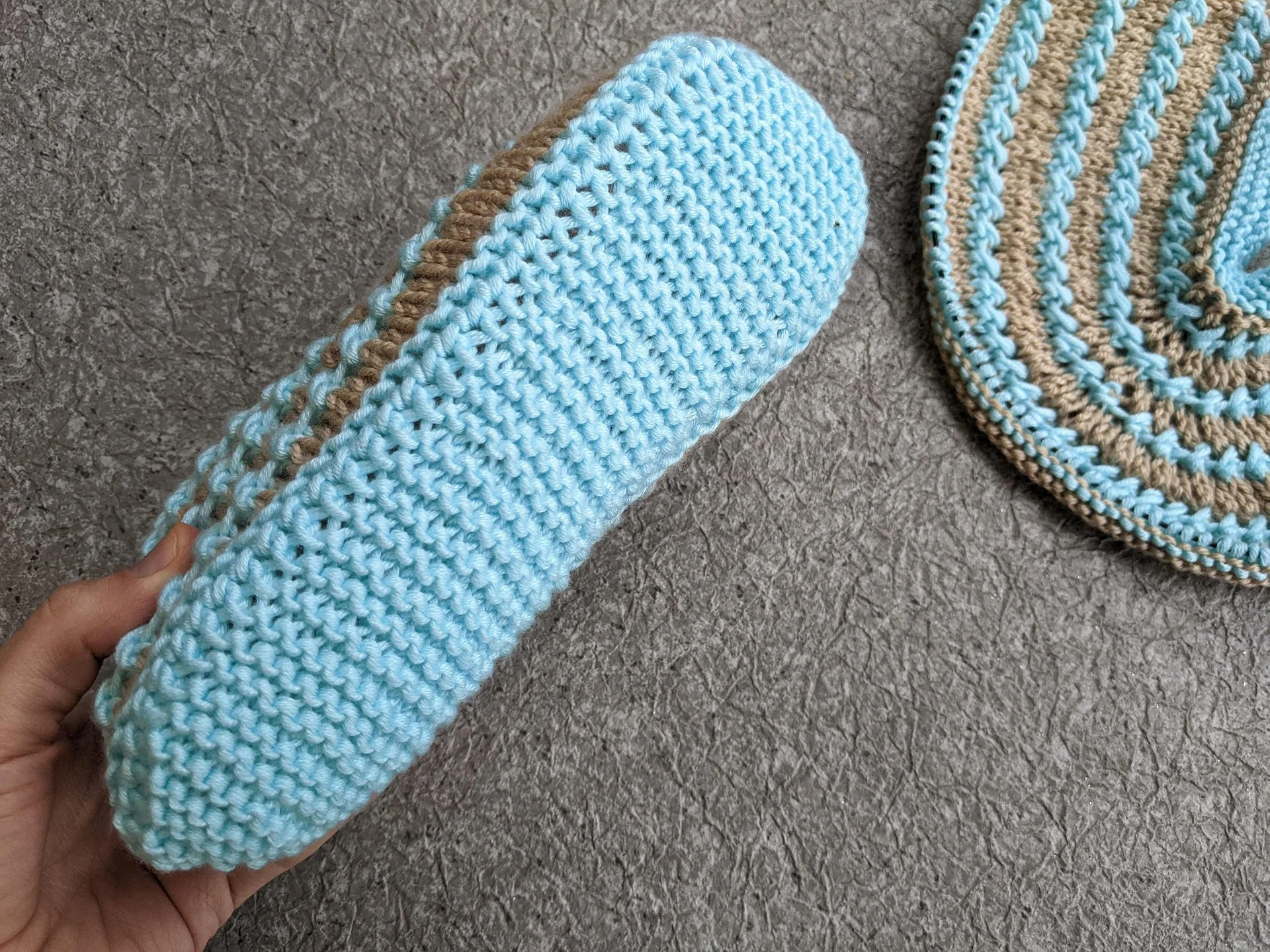 Flat Knit Slipper Booties Pattern product image (3)