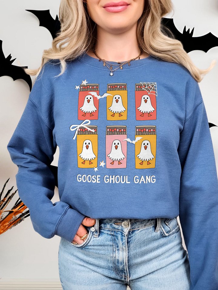 Funny Spooky Goose Sweatshirt for Halloween - Dark product image (17)