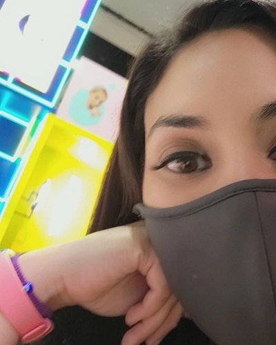 TwitchCon photo dump. Met some new friends while getting lost along the way!