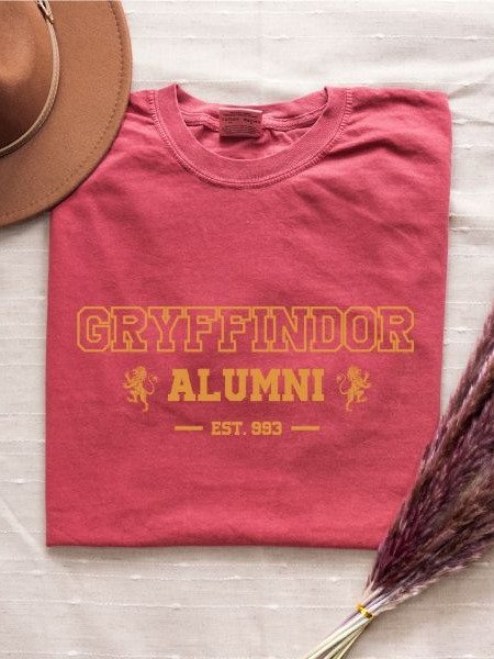 Gryffindor Alumni Vintage Collegiate Style Shirt product image (8)