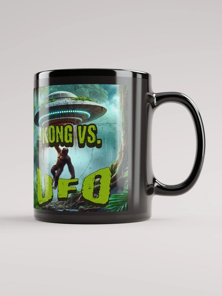 🔥 Kong vs. UFO – The Ultimate Battle Mug ☕🛸 product image (2)