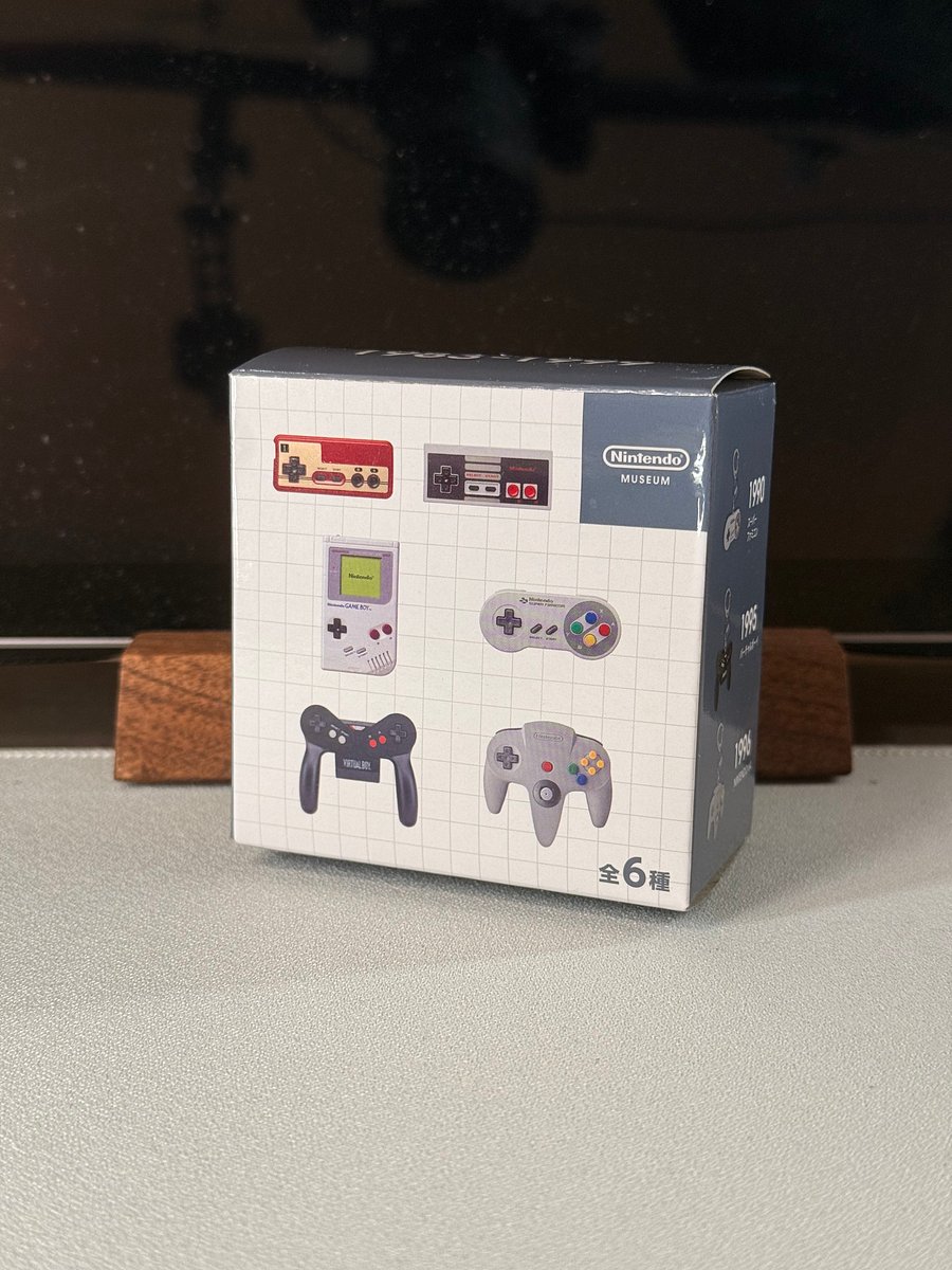 【英國限定】京都任天堂博物館限定 主機控制器鎖匙扣 盲盒 product image (3)