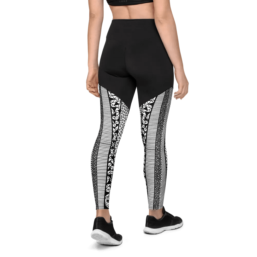 Modern pattern in black and white Sports Leggings product image (8)