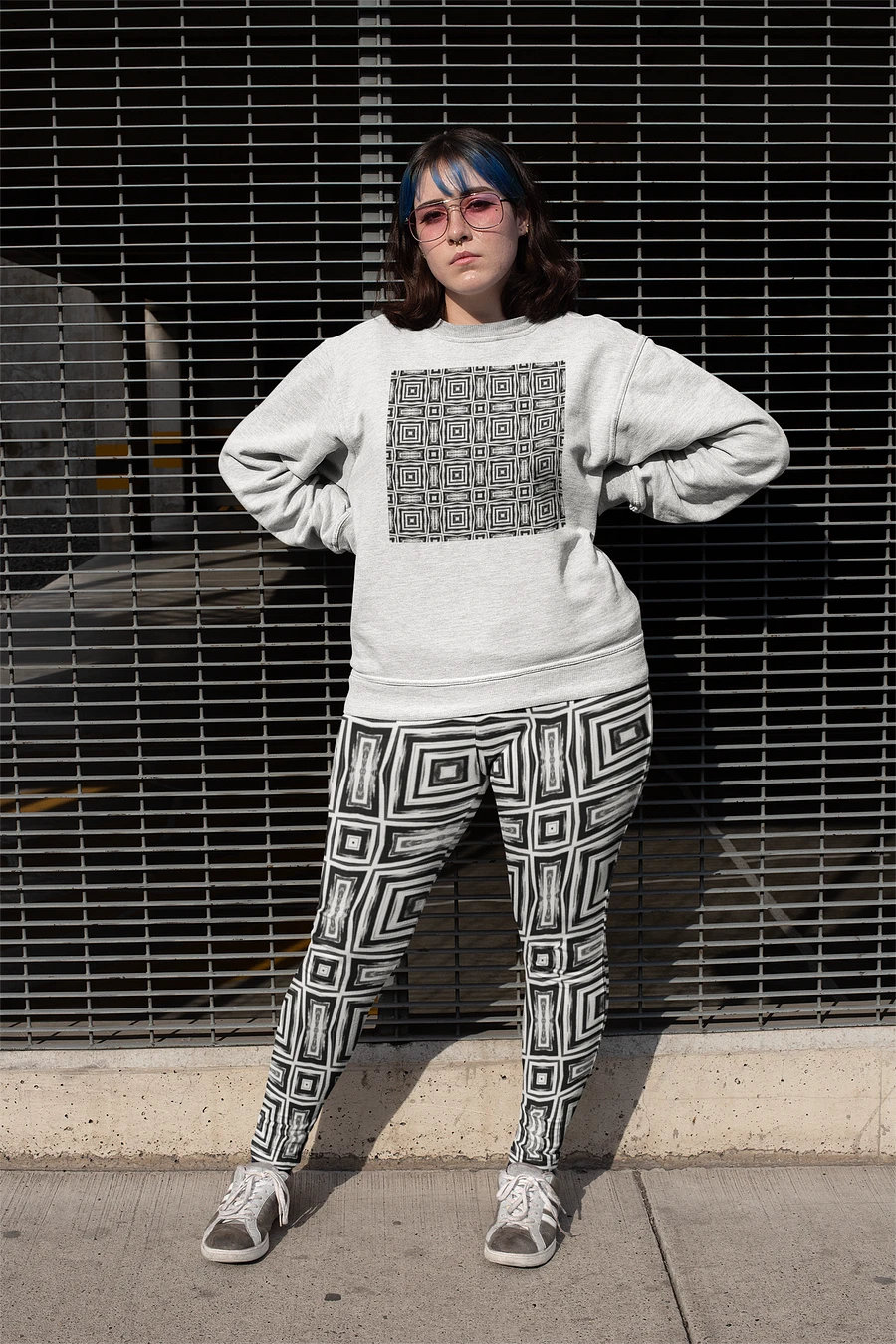 Abstract Monochrome Repeating Pattern Ladies Sweatshirt product image (7)