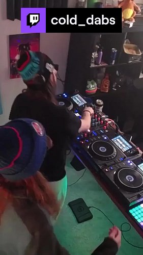 TRIPLE DROP MADNESS

[ID: Lil Wayne, 2Chainz - Presha x Mr. Bill, The Widdler - Pasta Masta x ?]

#dubstep #DJ #Twitch #3deck...