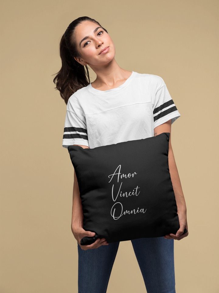Amor Vincit Omnia Pillow product image (2)