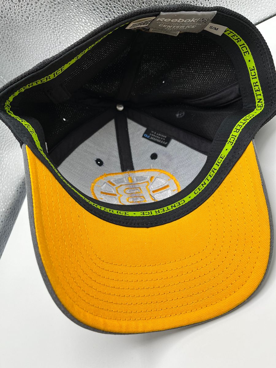 Bruins Reebok Center Ice Large Logo Hat S/M product image (4)