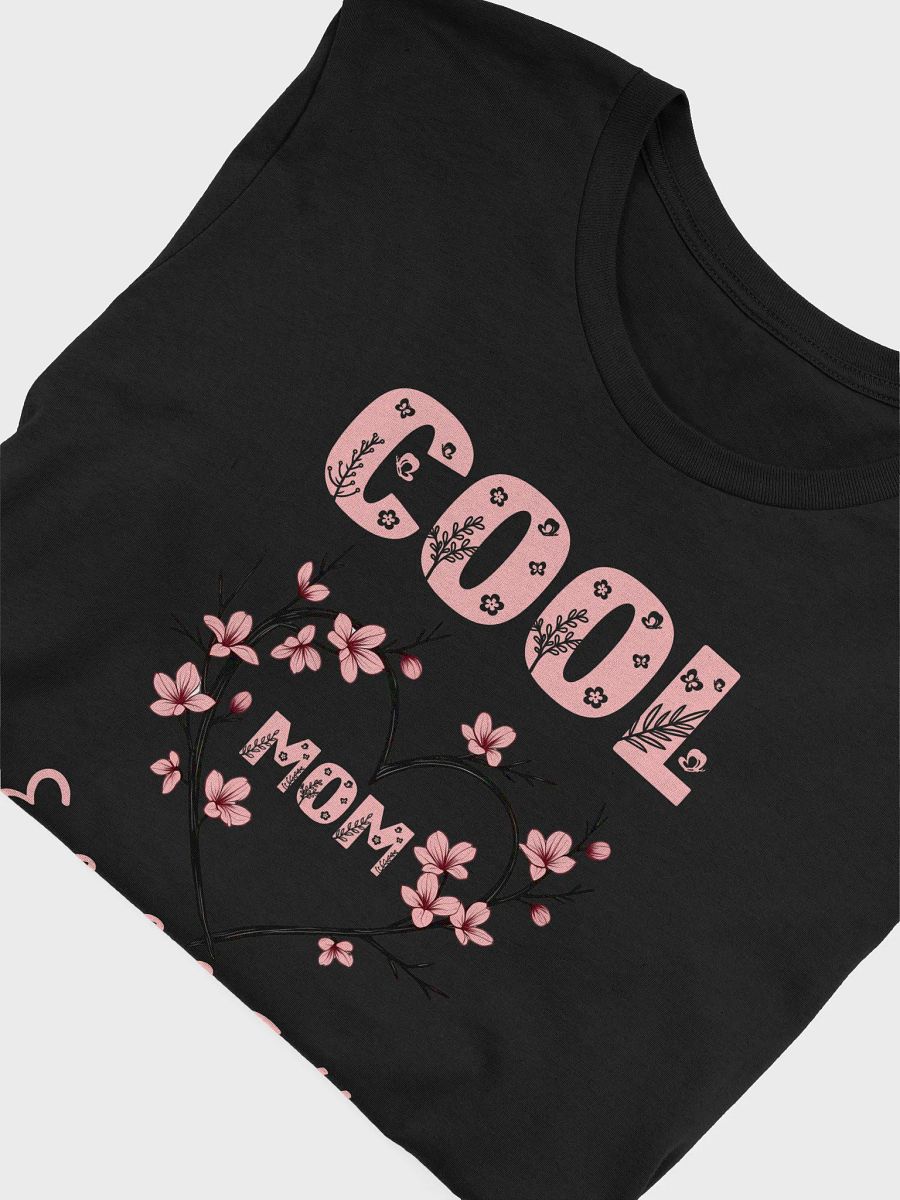 Cool Mom Energy Floral Heart T-Shirt product image (24)