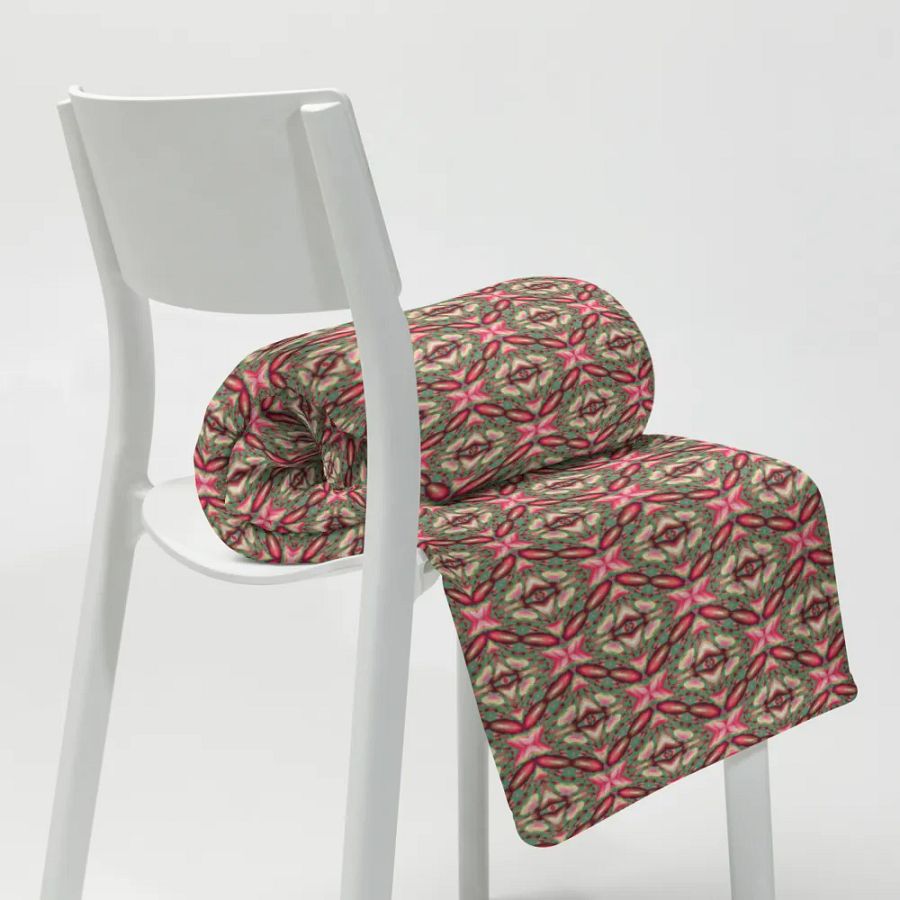 Vibrant Diamond & Floral Throw Blanket product image (9)