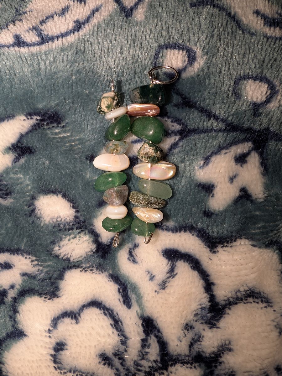 Handmade Crystal Earrings! (GREEN AVENTURINE ) product image (1)