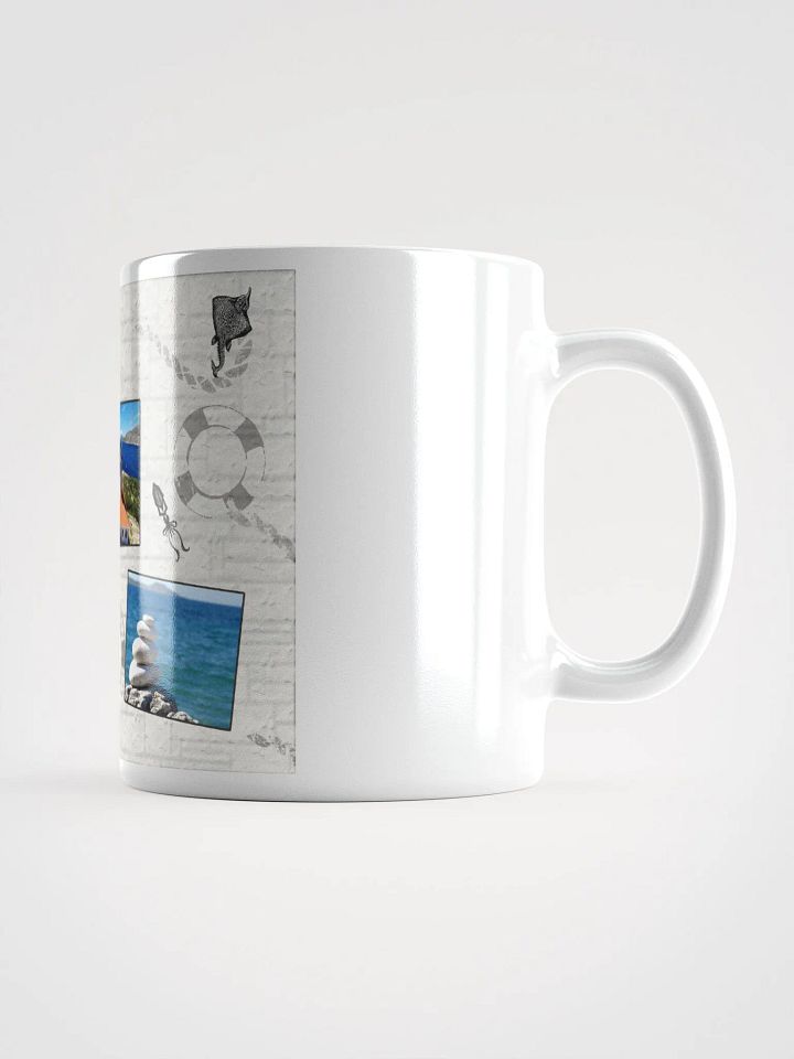 A Mug with a Sea style product image (1)