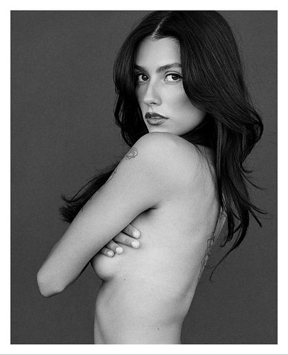 New Work - Check out the BTS video on my YouTube channel (link in bio)
.
Model: @leticiacm97 
Photographer: @nathanelson
Loca...