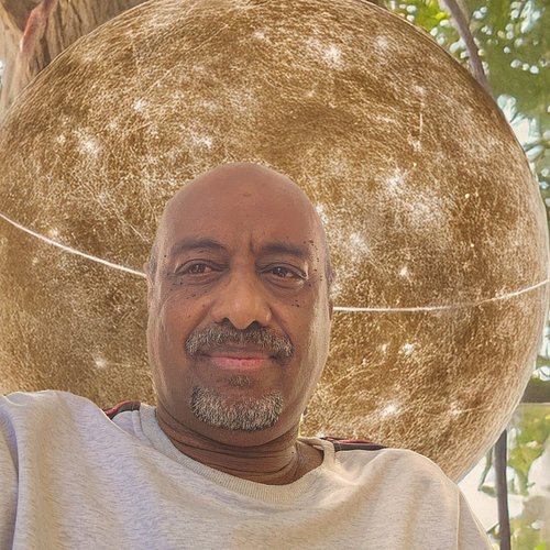 شيءٌ ما تتمسك به لم يعد متوافقًا مع نموك.
طاقة الزهرة وبلوتو اليوم تُضفي بصيرة عاطفية عميقة.
لا بأس بالتخلي عما لم يعد يبدو س...
