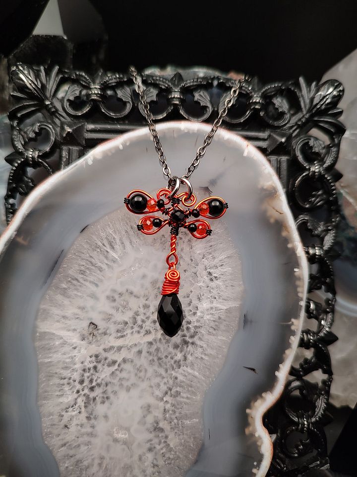 Dragonfly - Hallowed Small I product image (1)