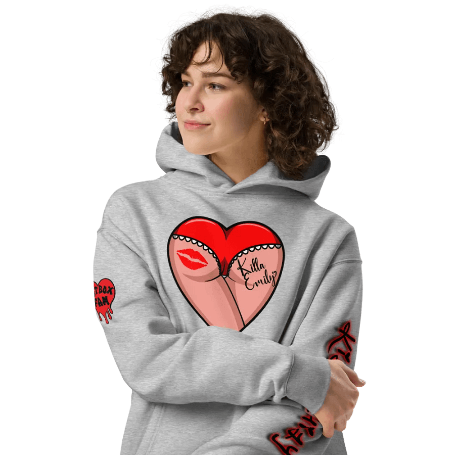 UNISEX HOT BOX FAM KILLA_EMILY RED HEART BUTT LOGO product image (34)