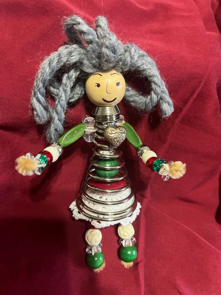 Holiday Coil Granny Folk product image (1)