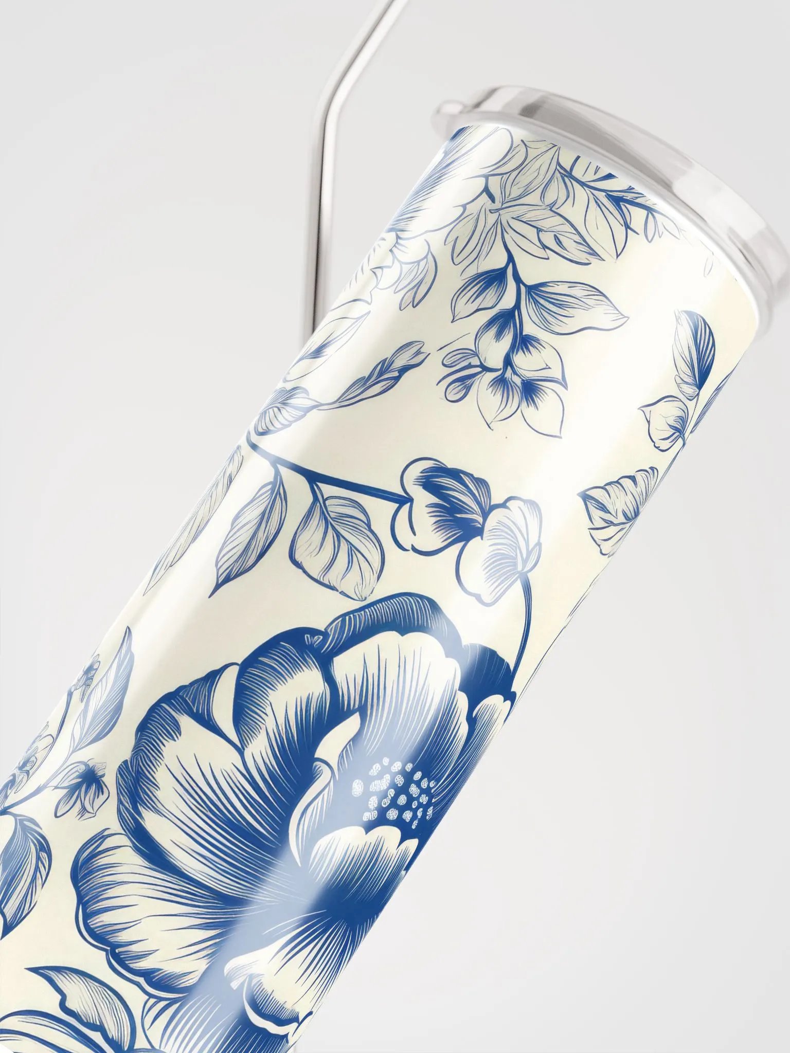Embrace Tradition with Floral Elegance: Delfts Blue Stainless Steel Tumbler product image (5)