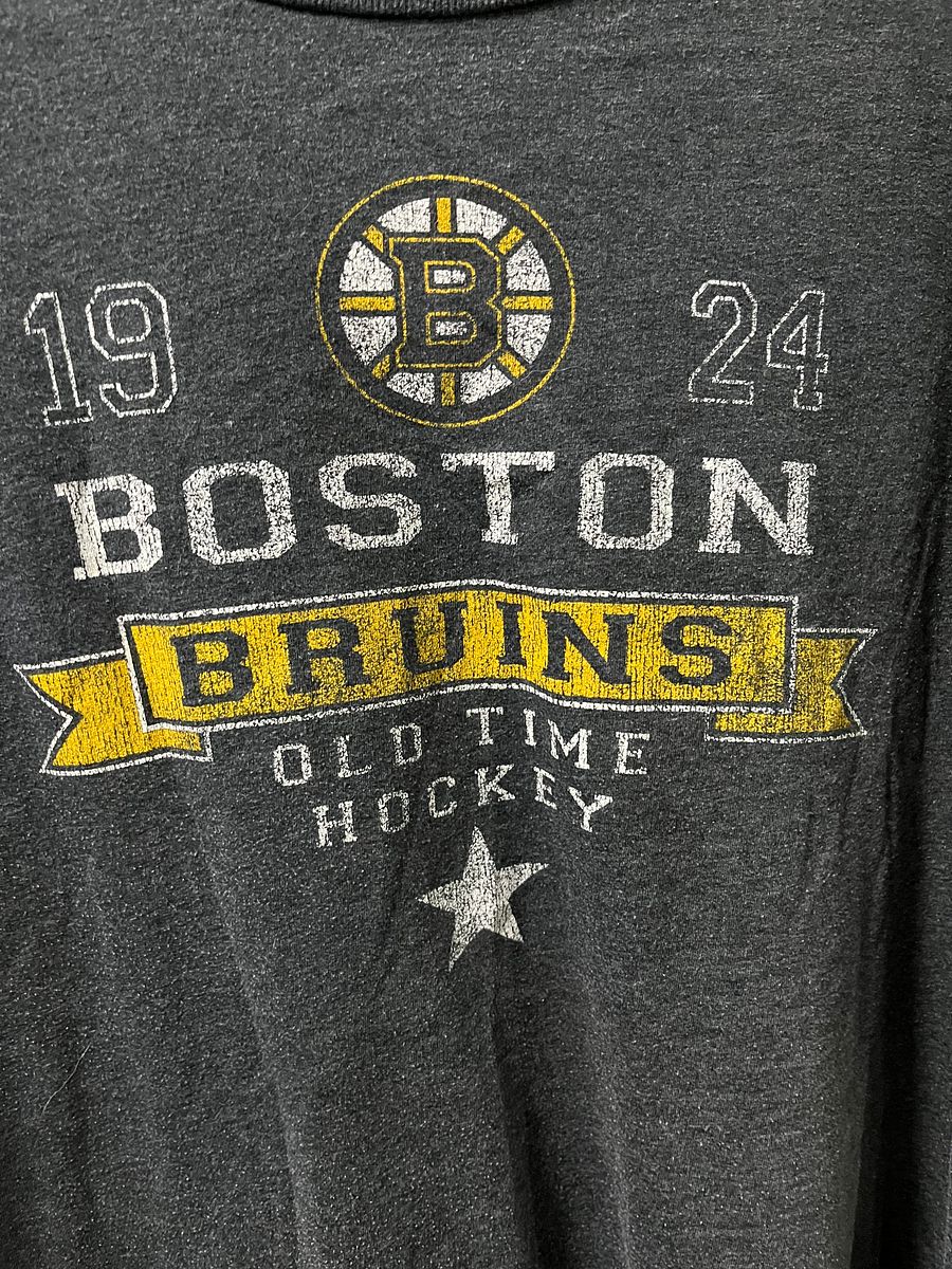 Boston Bruins Old Time Hockey Tshirt XL product image (2)