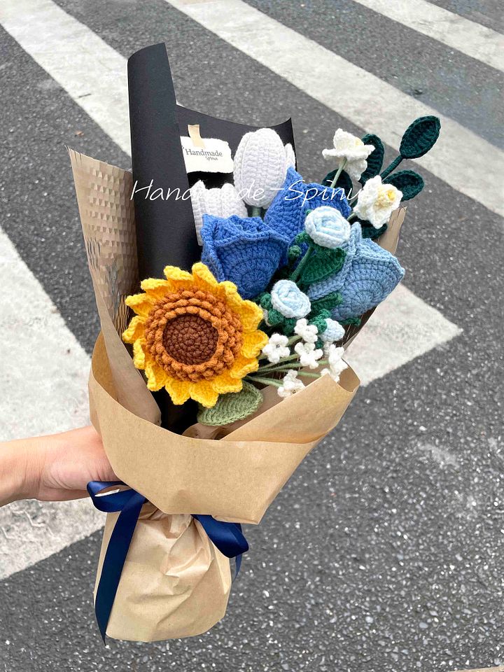 Blue Rose + Sunflower Crochet Knit Bouquet product image (1)