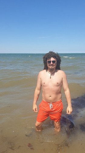 My Hair Has Really Grown.
#vanlifediaries #vanlifeuk #mandsvanlife #vanlife #vandweller #fulltimevanlife #beach