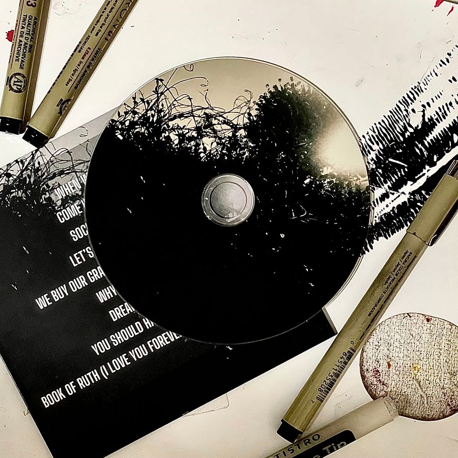 Orah Ruth - WIth Bloodied Fingers [CD] product image (3)
