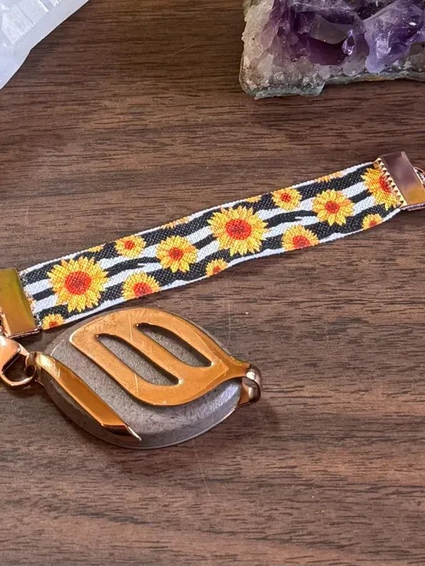 Sunflower Elastic Bracelet | Handmade Accessory for Bellabeat Leaf Urban & Ivy product image (1)