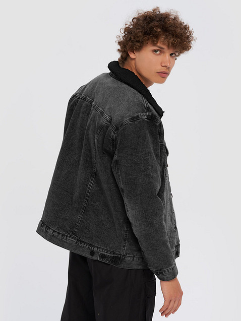 Photo showing Threadfast Apparel Unisex Sherpa Denim Jacket