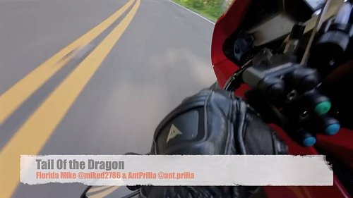Florida Mike with the Sneaky outside pass on the Tail of Dragon. #TheDragon #racetrack #motorbike #motorcycle #superbike