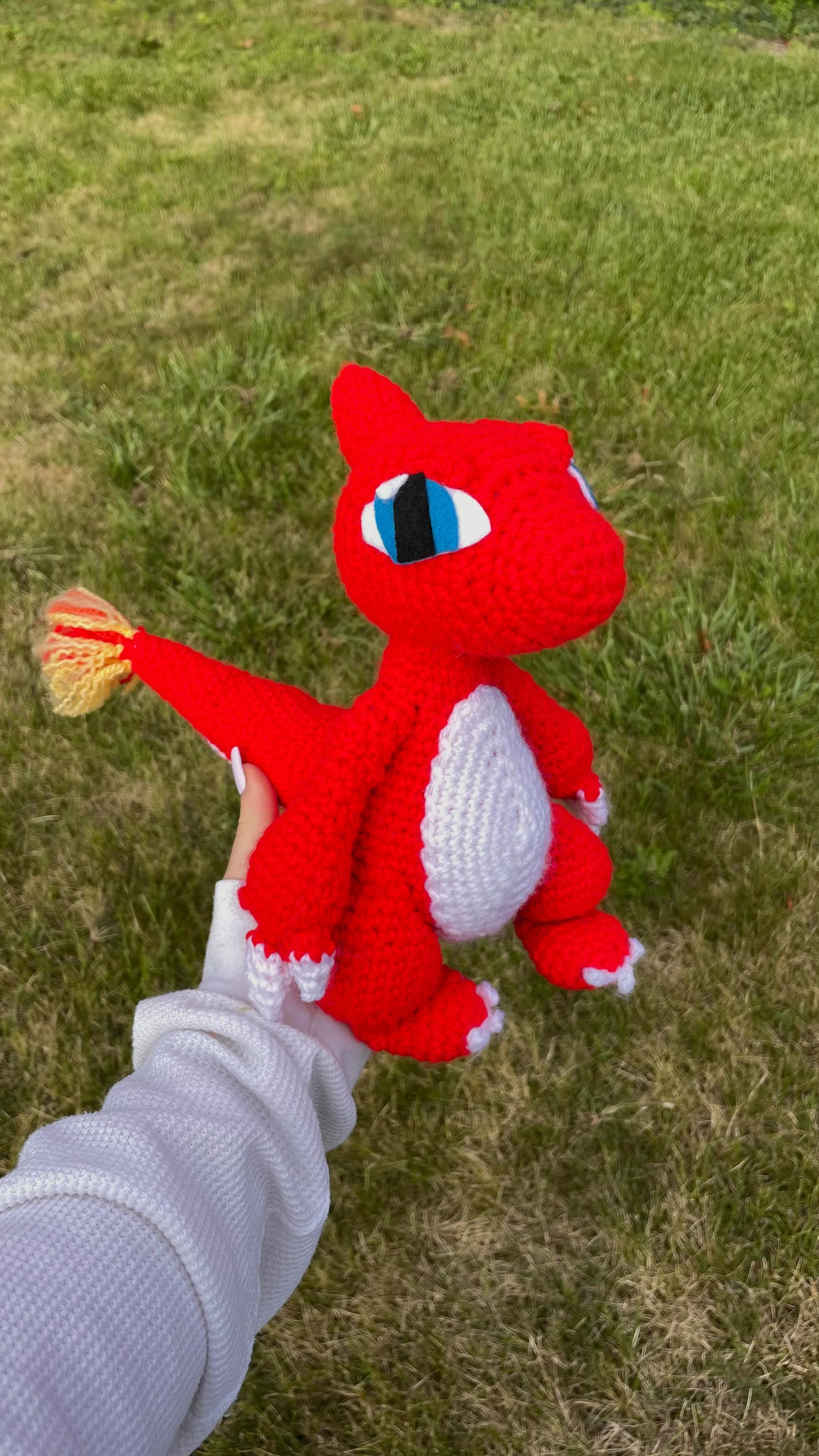 It’s Charmeleon! 🔥

#crochetbykadin #crochetaddict #crochetlove #crochetersofinstagram #crochetinspiration #crocheted #amigur...