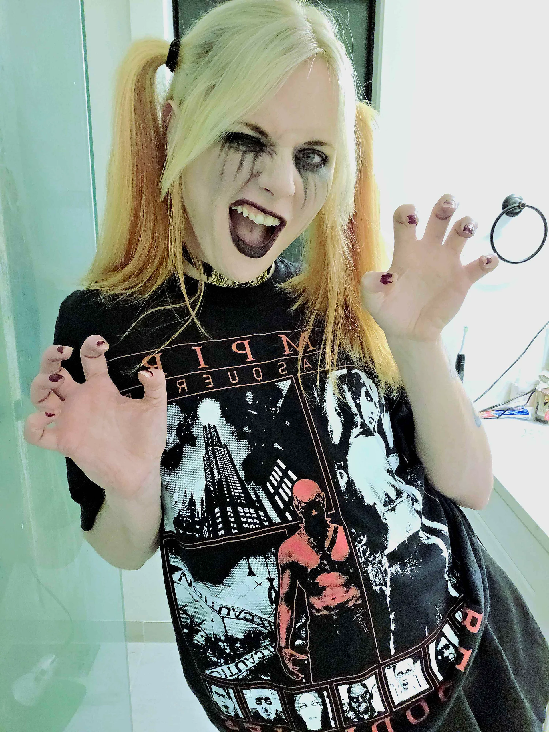 BLOODLINES T-SHIRT product image (4)