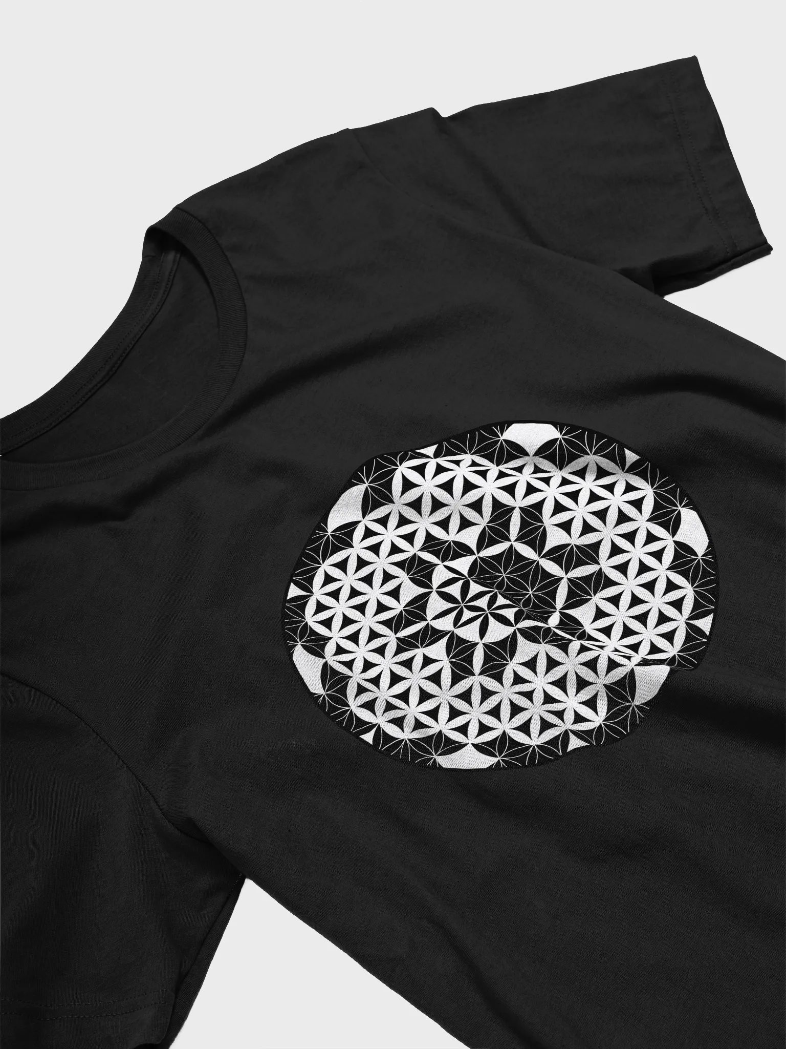 Ying Yang T-shirt product image (18)
