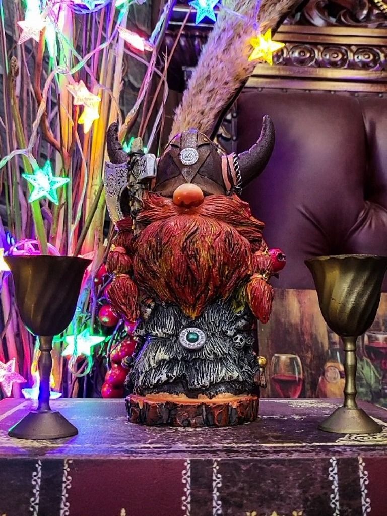 The Armored Kingdom Valgnome the Fearless Statue product image (7)