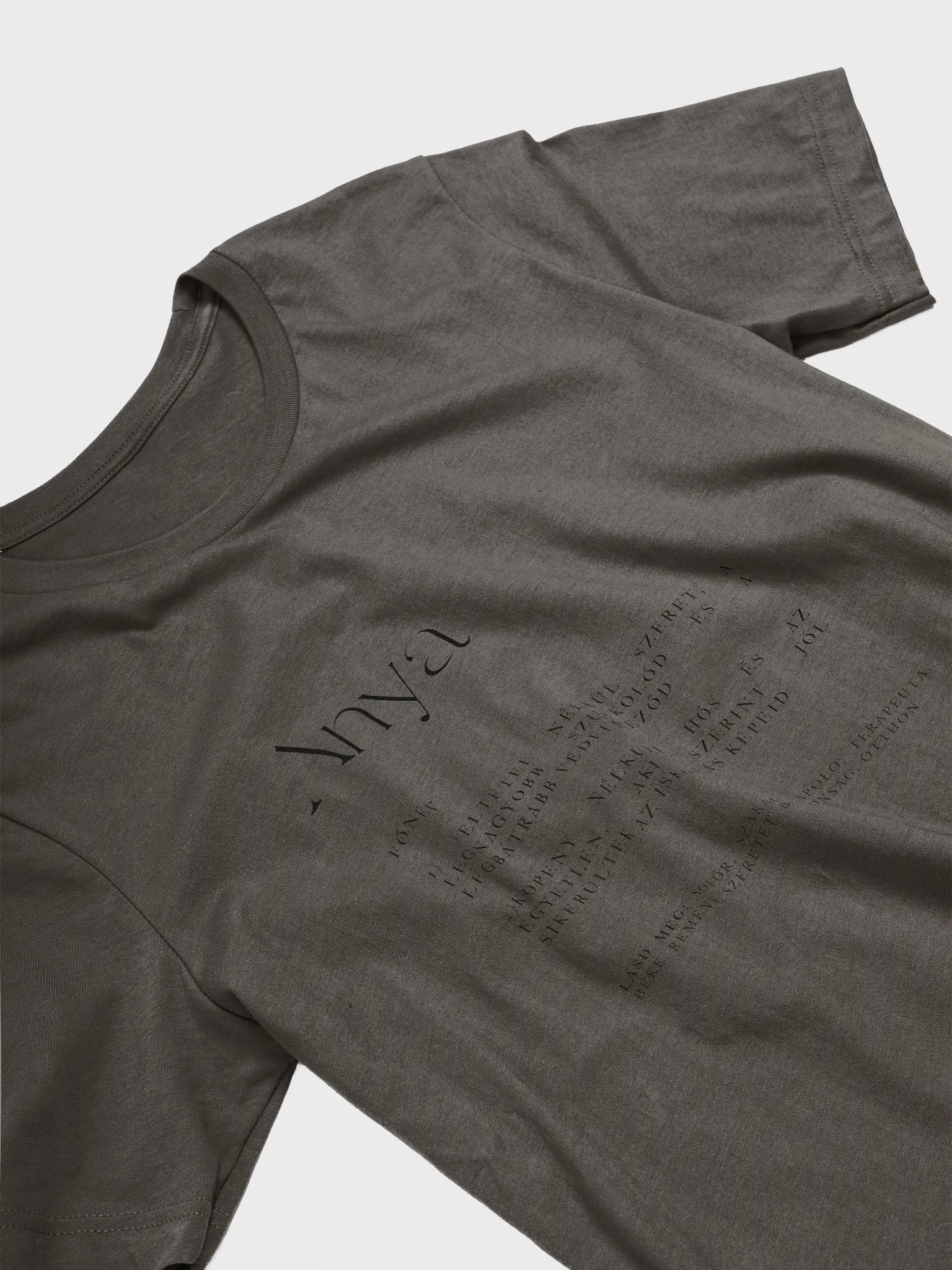 Anya rövid ujjú póló - A Tökéletes Póló Szuperanyuknak! 💖👕 product image (4)