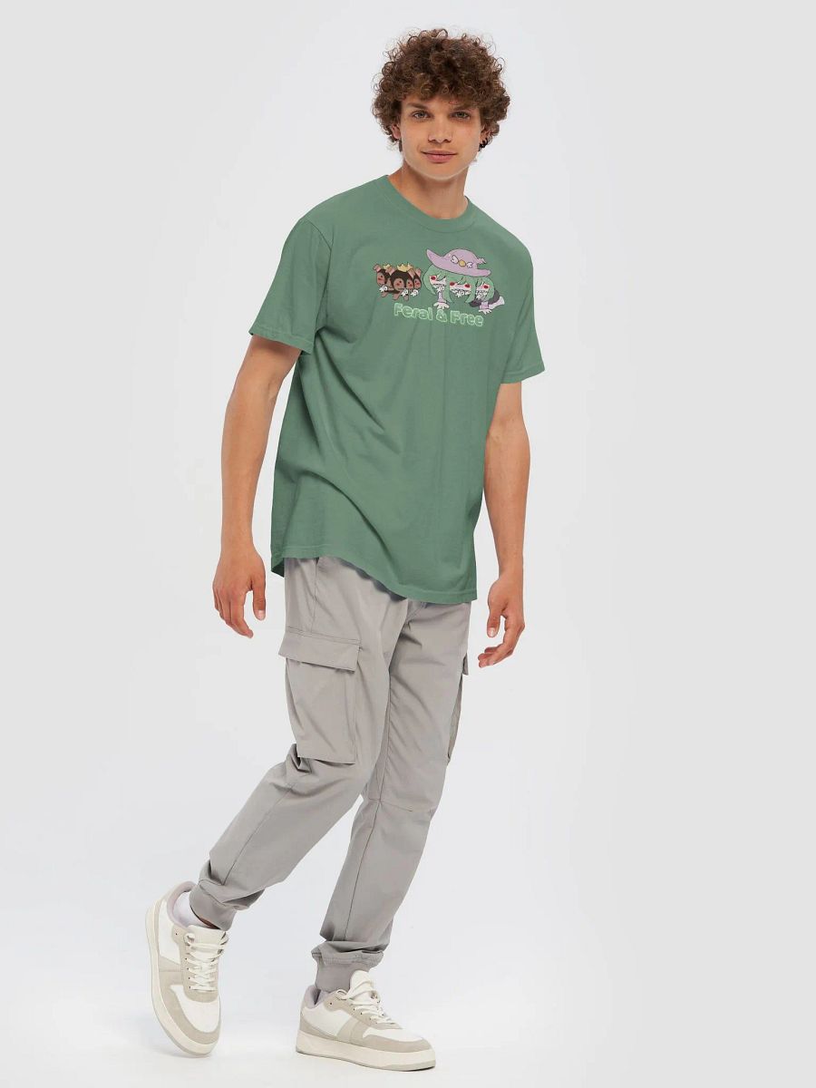 I AM FERAL & FREE T-SHIRT product image (87)